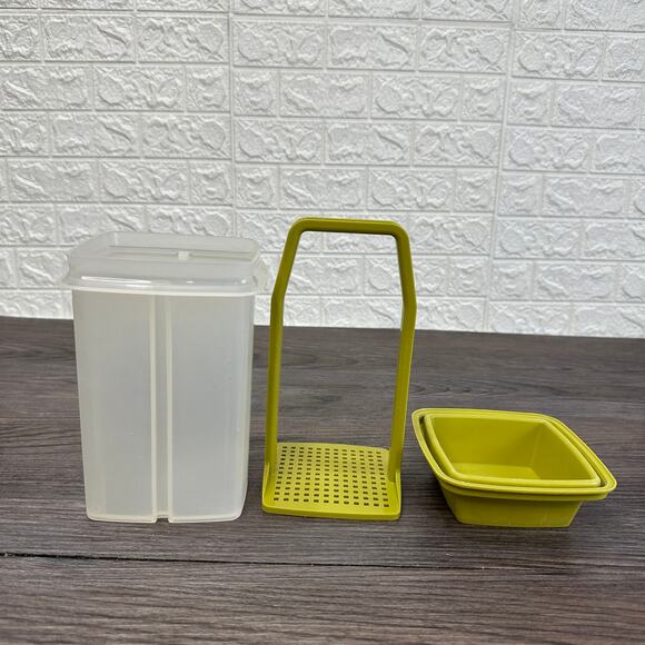Vtg Tupperware Pick-A-Deli Pickle Container Olive Green White w/ LiftUp Strainer - Picture 5 of 5